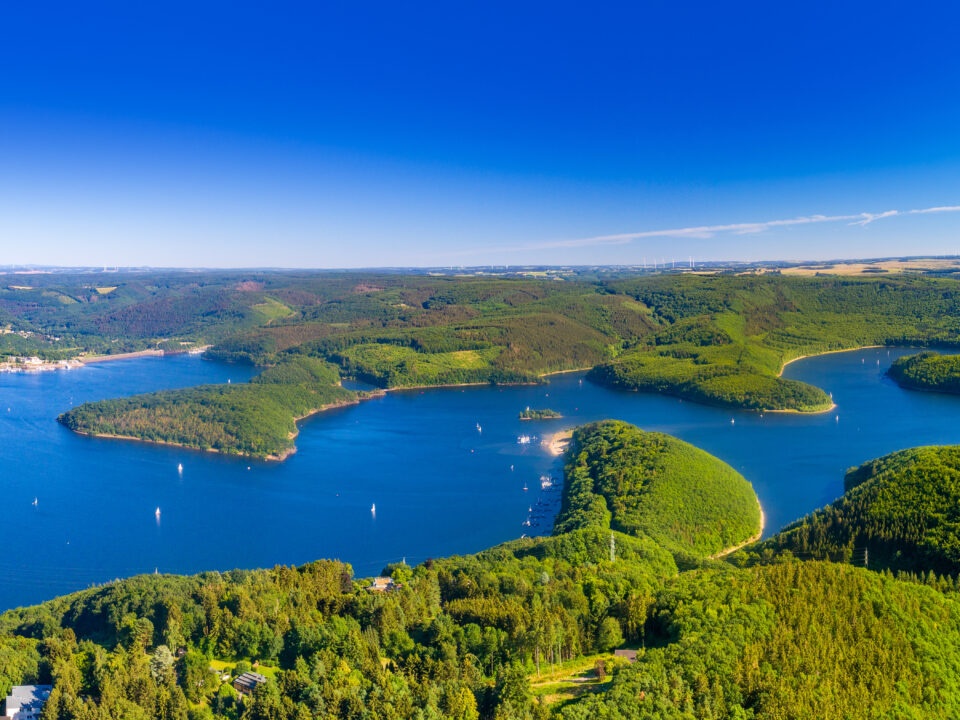 Rundflug über die Eifel