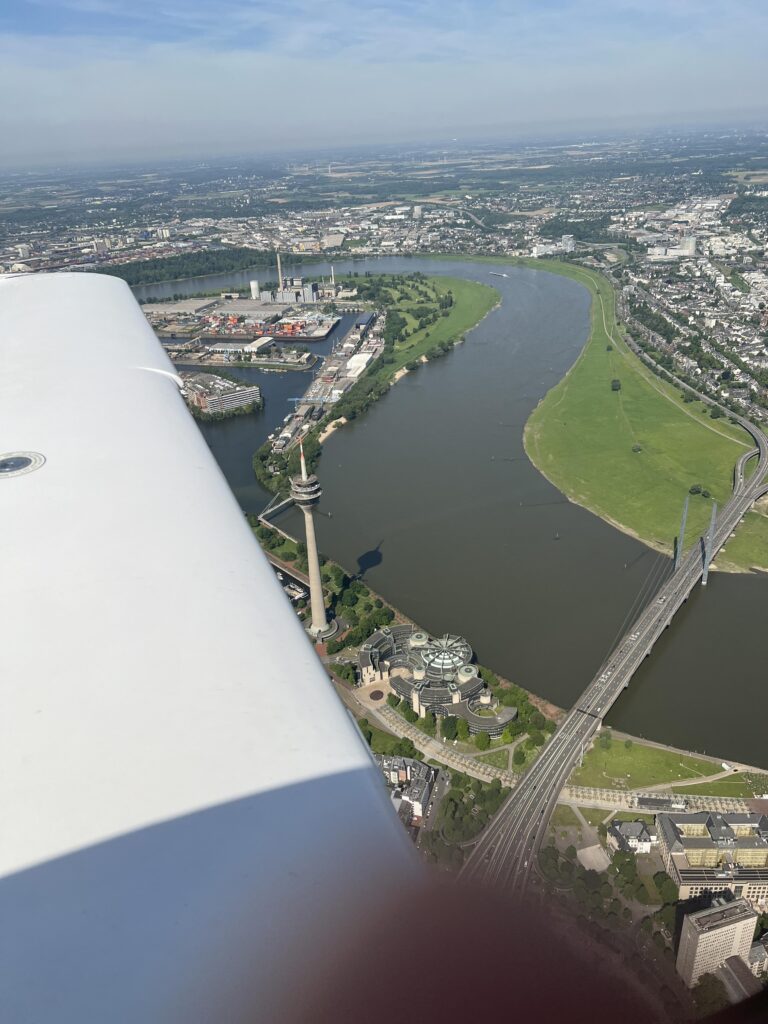 Rundflug übers Ruhrgebiet