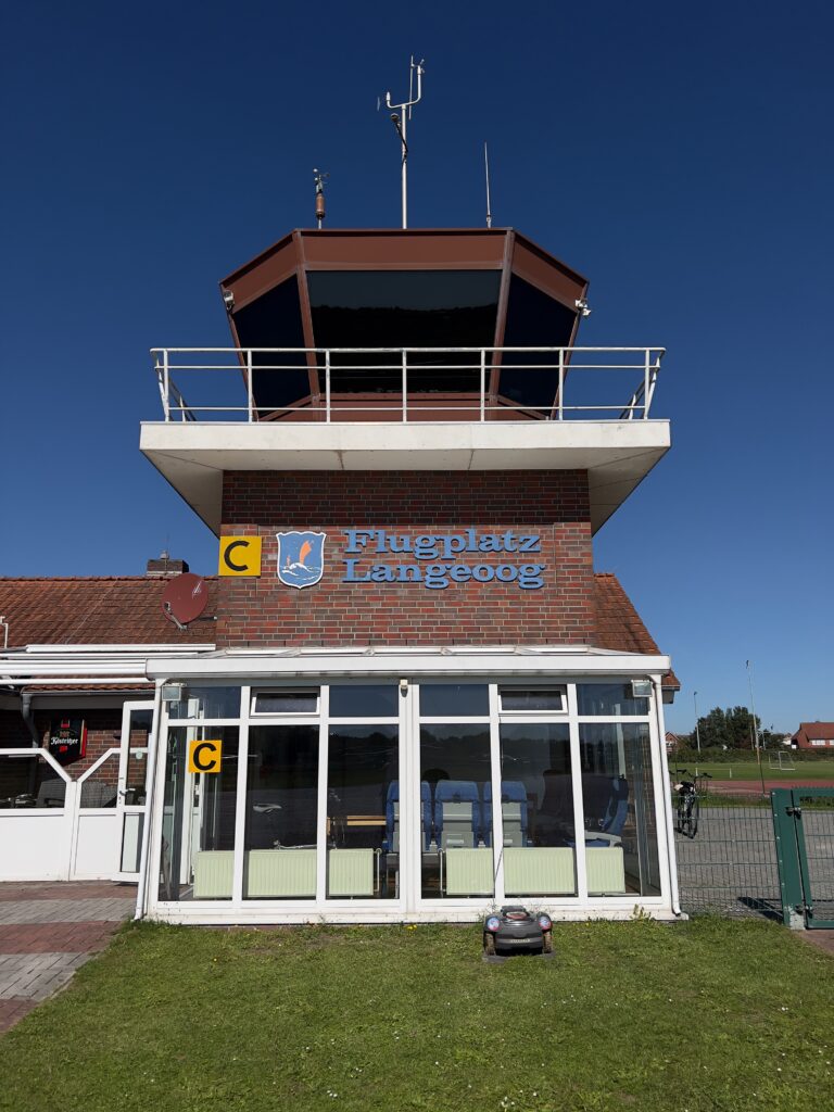 Tagestour zur Nordsee – Flug nach Langeoog