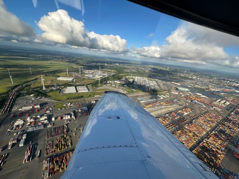 Rundflug über Bremen, Oldenburg und Bremerhaven